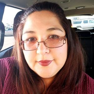 Meet your Posher, Magaly